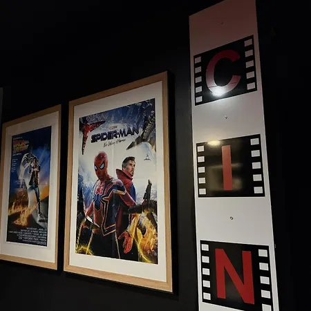 Apartment 80 B - Sebastopol Cinema Paris