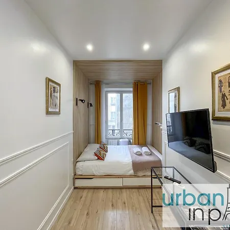 Apartment 80 B - Sebastopol Cinema Paris
