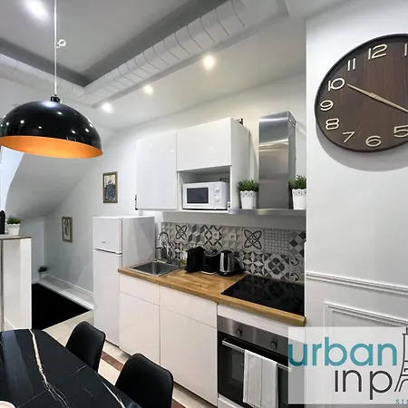 80 B - Sebastopol Cinema Apartment Paris
